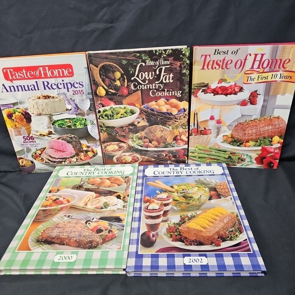 Lot Of 5 Taste Of Home Cook Books (1 Best Of, 3Country Cooking, 1 Annual Recipes